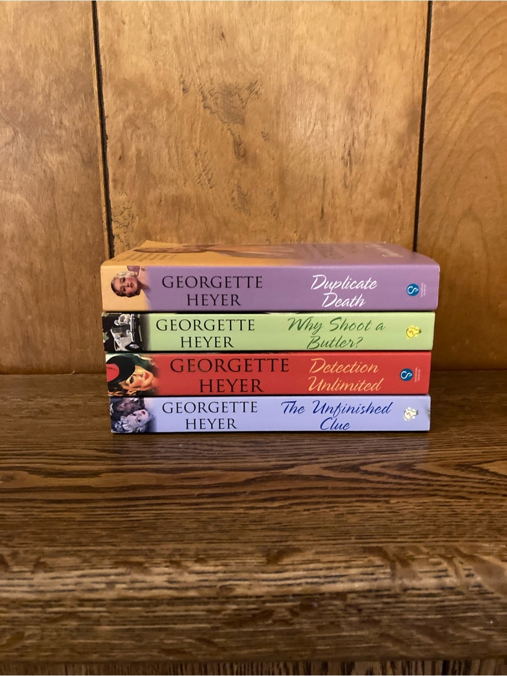 Lot of Georgette Heyer Paperback Books